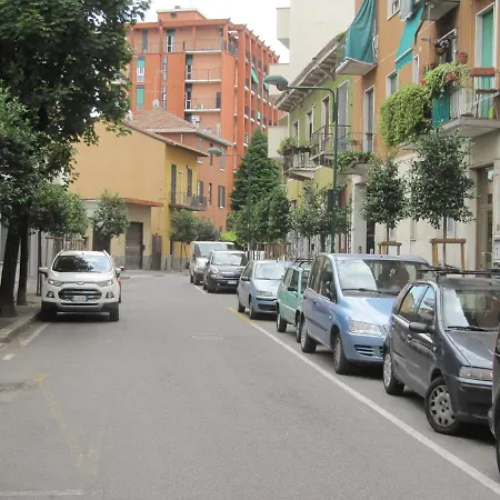 Apartment Casa Laura Sesto San Giovanni